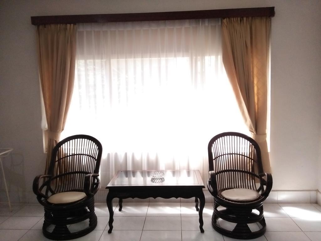 Hotel Garuda Syariah Padang  Exterior photo