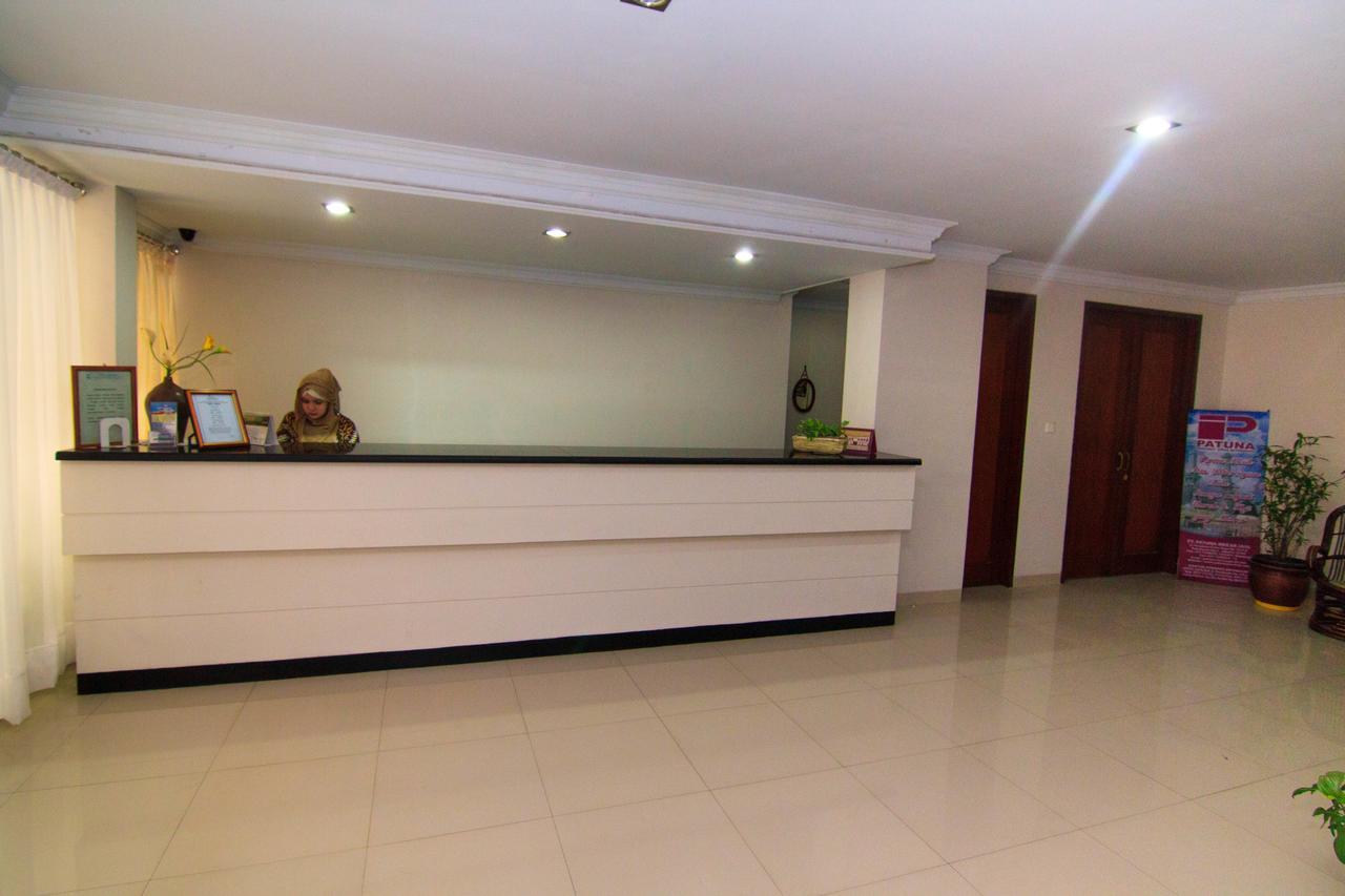 Hotel Garuda Syariah Padang  Exterior photo